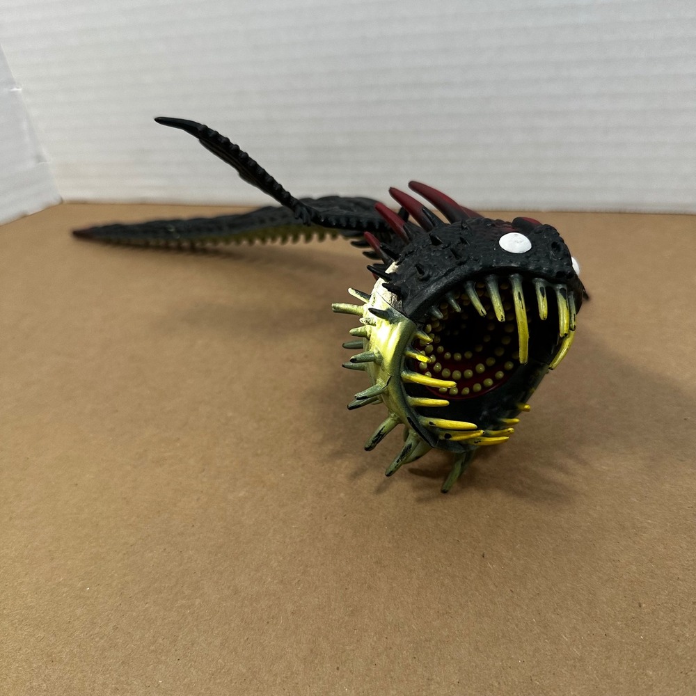 DreamWorks HTTYD Whispering Death Figure Kids OS Black Good Spiked Dragon